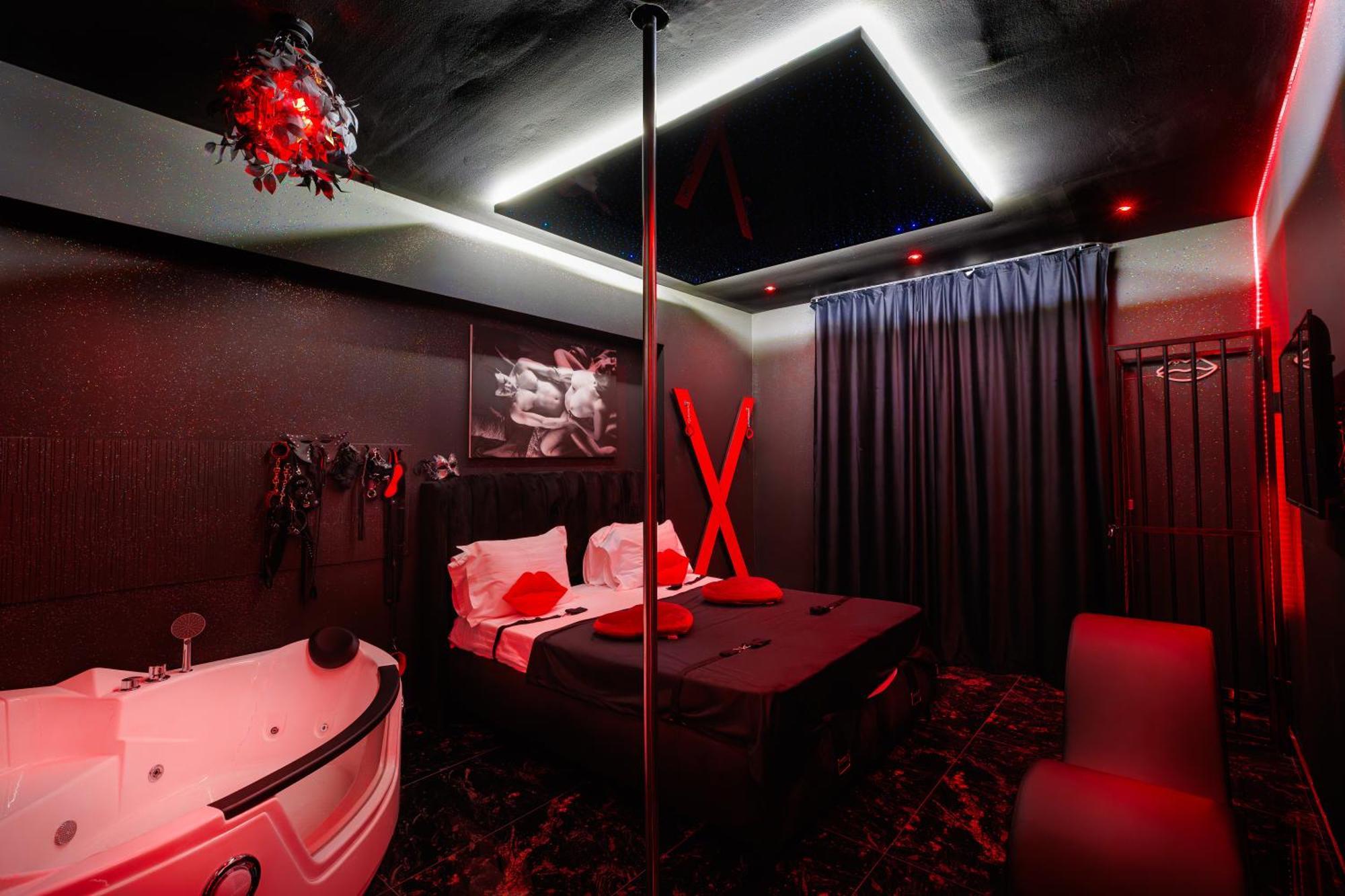 Romeo Nights - Love Rooms - Adults Only Bucarest Extérieur photo