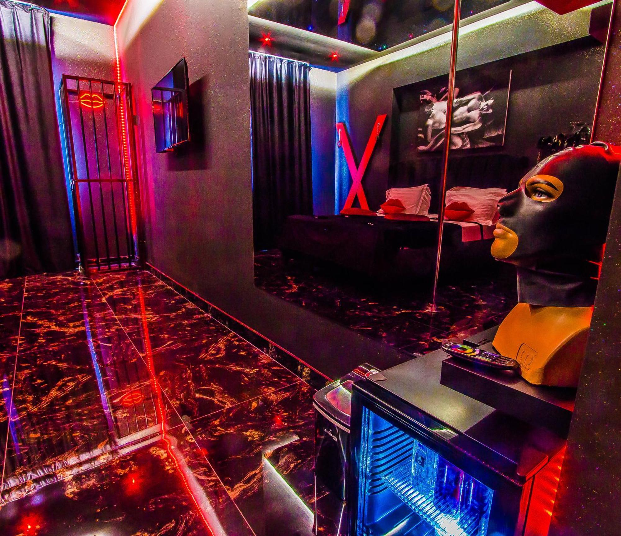 Romeo Nights - Love Rooms - Adults Only Bucarest Extérieur photo